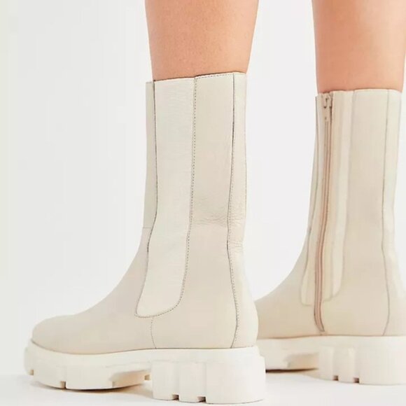 Free People Brooks Mid Calf Chelsea Boots Chalk Size 36 (US 6) - Picture 1 of 5